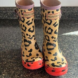 Hunter Tan and Red Leopard Print Rain Boots